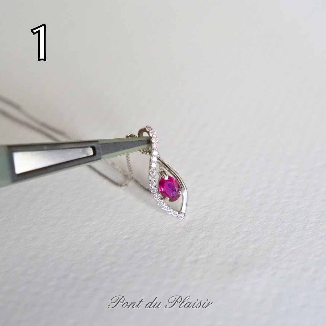 ①Pt製非加熱ピジョンブラッドルビ-ペンダント