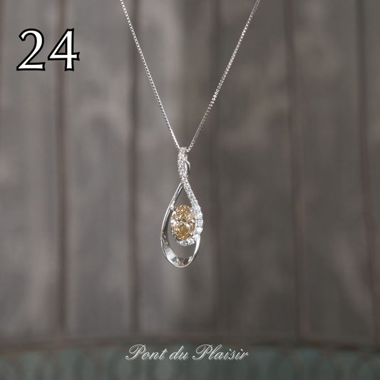 ㉔Pt製ダイアモンドペンダント