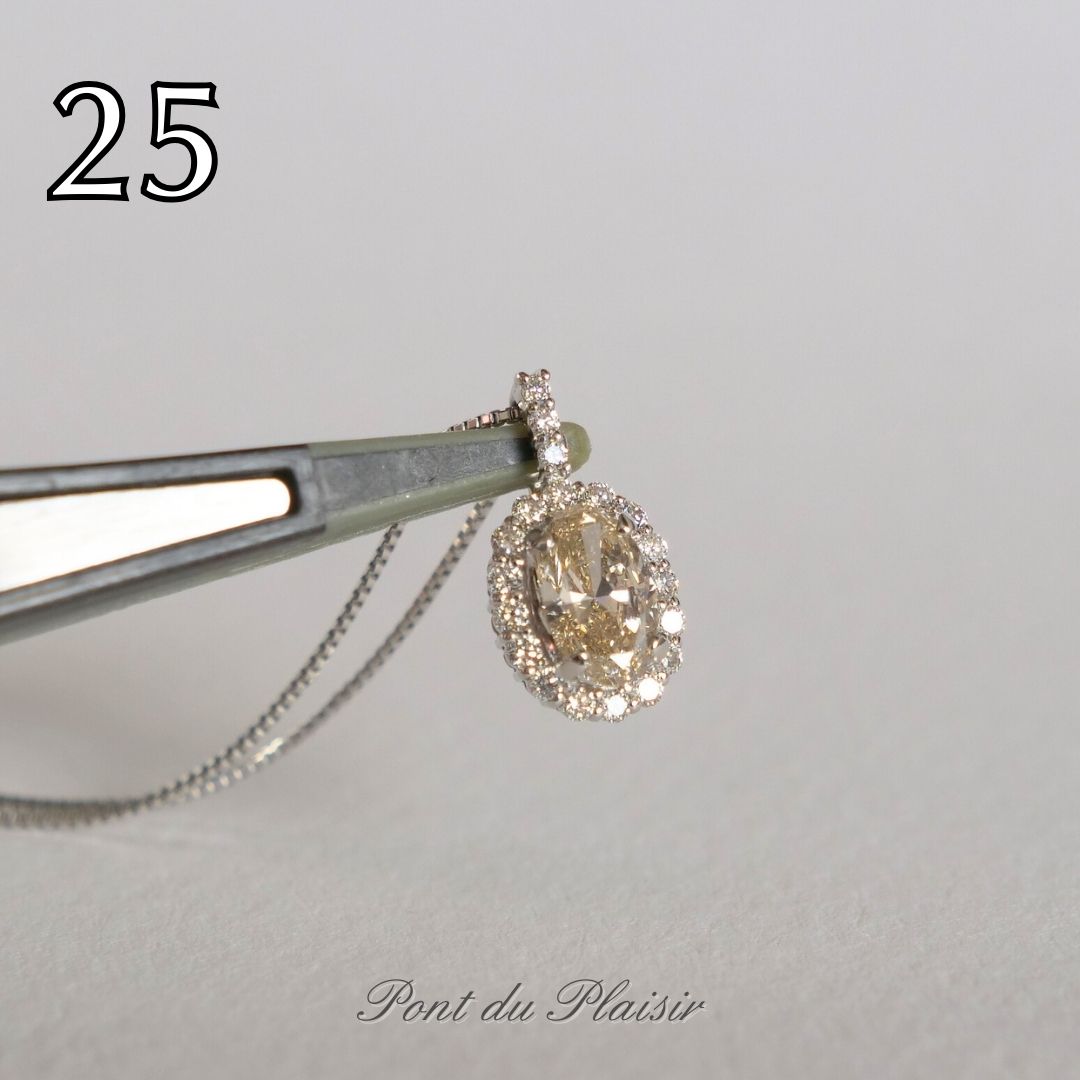 ㉕Pt製ダイアモンドペンダント