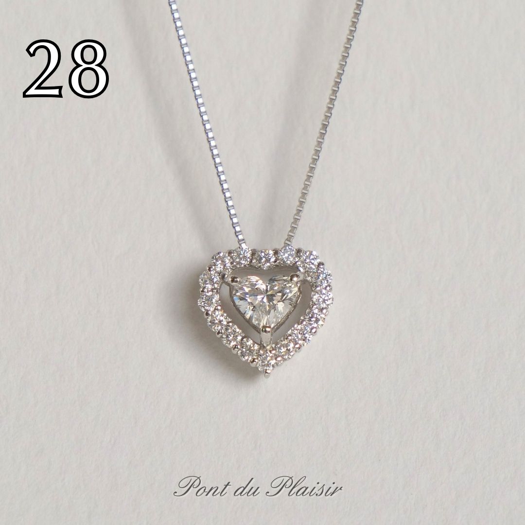 ㉘Pt製ダイアモンドペンダント