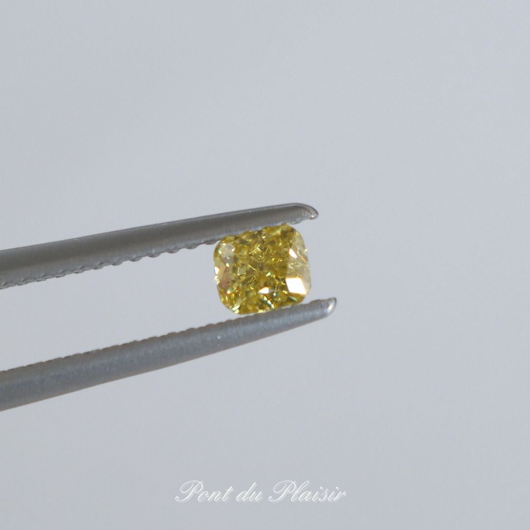 イエローダイアモンド/0.412ct/FIY/SI1/クッションカット