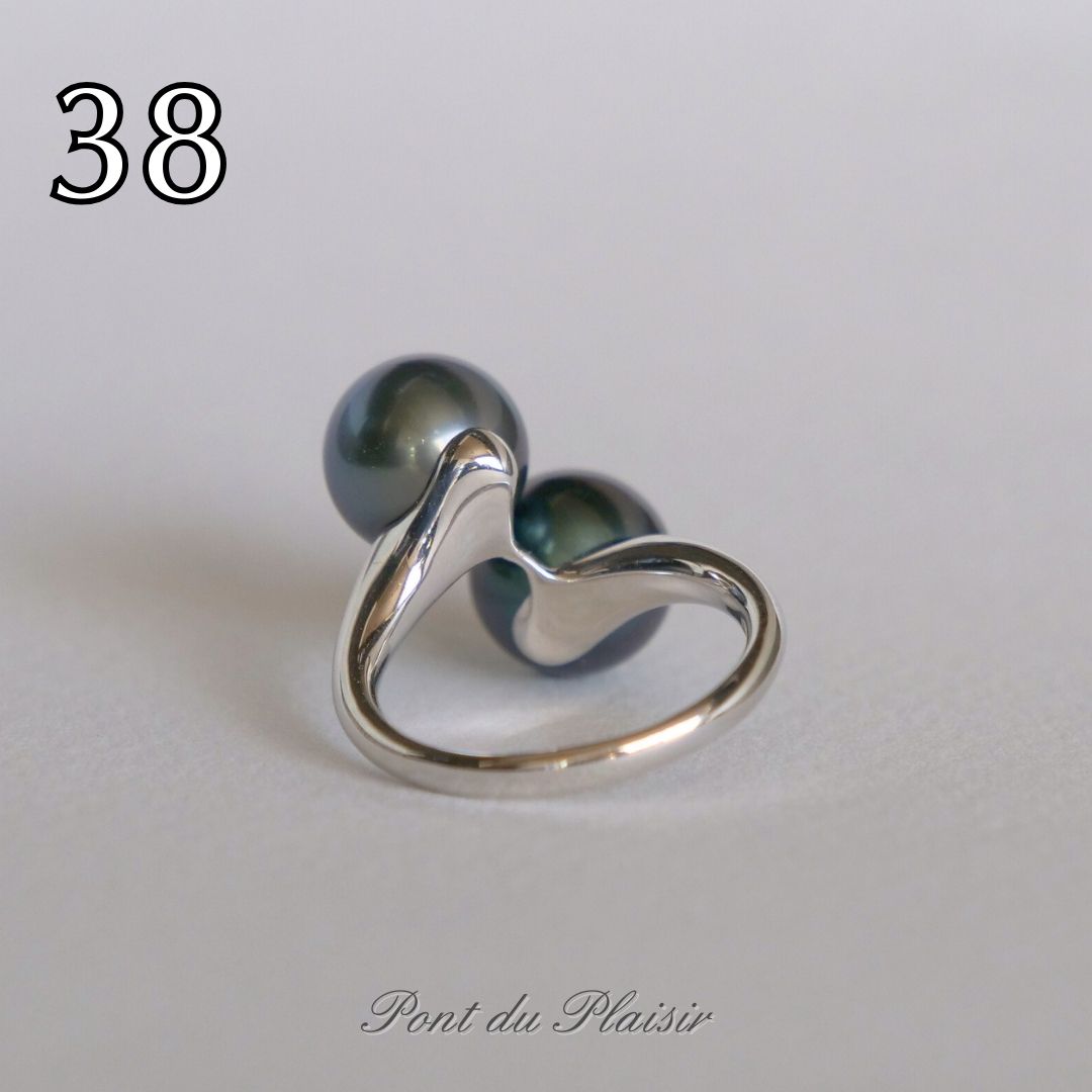 ㊳K18WG製黒蝶真珠指輪#11