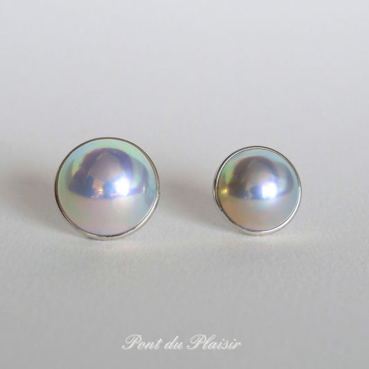 Pt900製マベ真珠ピアス