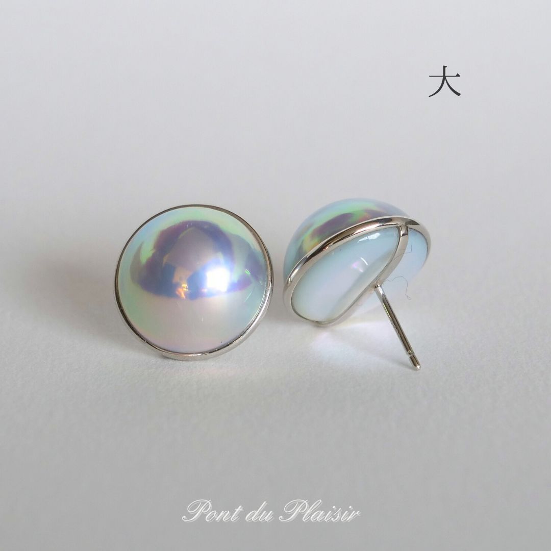 Pt900製マベ真珠ピアス