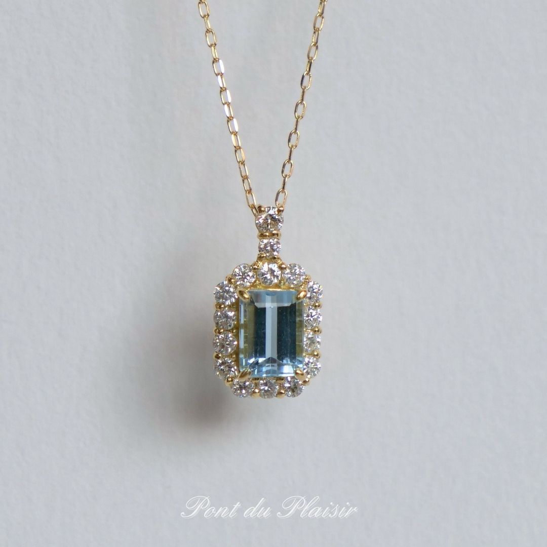 K18YG製アクアマリンペンダントトップ（サンタマリア）