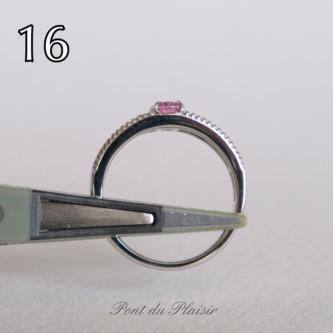 ⑯Pt950製パパラチャサファイア指輪