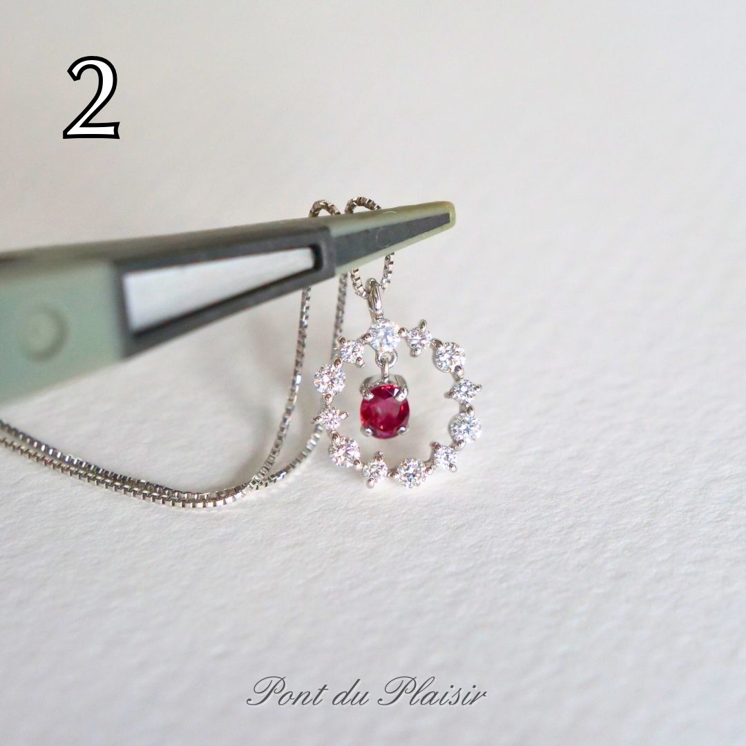 ②Pt製非加熱ピジョンブラッドルビ－ペンダント